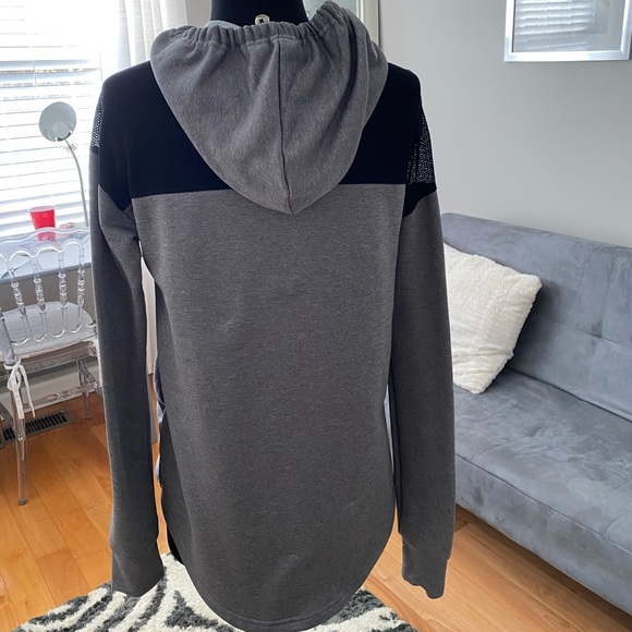 Hurley Nike Dri-Fit Sweatshirt - Picture 3 of 3